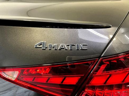 Used 2024 Mercedes-Benz C 300 4MATIC Sedan image 10