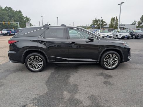 Used 2022 Lexus RX 450hL Luxury image 7