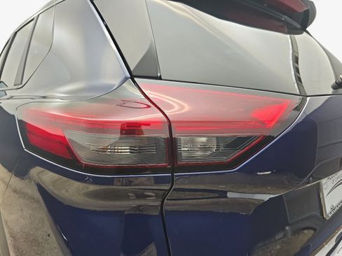 Used 2026 Nissan Rogue SV FWD image 32