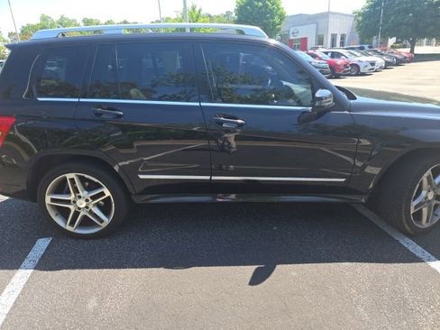 Used 2011 Mercedes-Benz GLK 350 2WD image 6