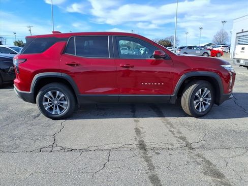 New 2026 Chevrolet Equinox LT w/ Convenience Package II image 3