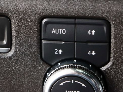 Used 2025 GMC Sierra 1500 Elevation w/ Elevation Premium Package image 22