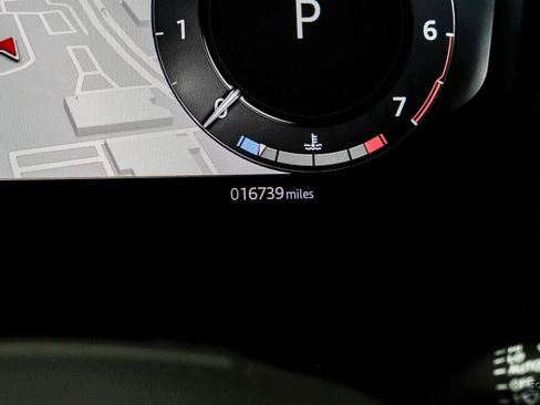 Used 2024 Land Rover Range Rover SE image 68