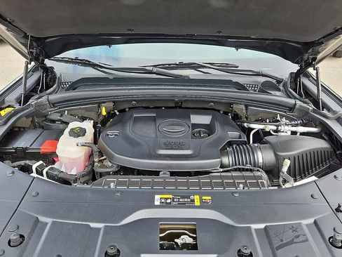 Used 2023 Jeep Grand Cherokee L Overland w/ Rear Seat Video Group I RWD image 28
