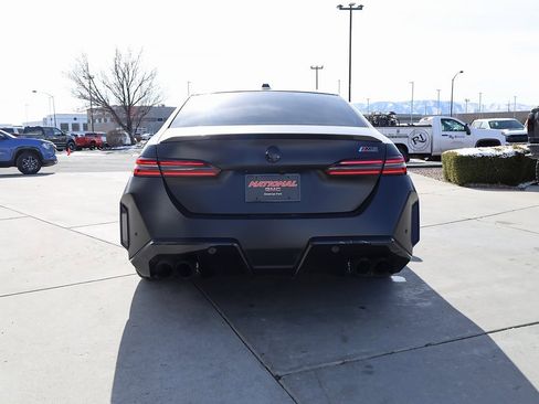Used 2025 BMW M5 w/ Carbon Package image 5