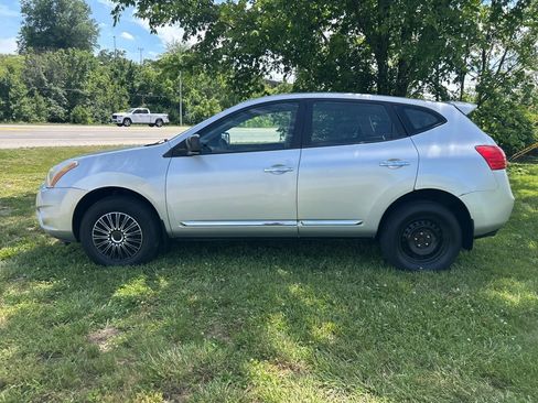 Used 2011 Nissan Rogue S AWD/4WD image 6