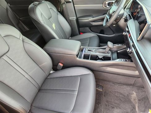 New 2026 Kia Sorento X-Line EX image 10