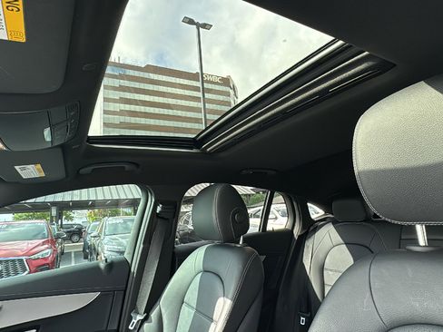 Used 2023 Mercedes-Benz GLC 300 4MATIC Coupe image 15