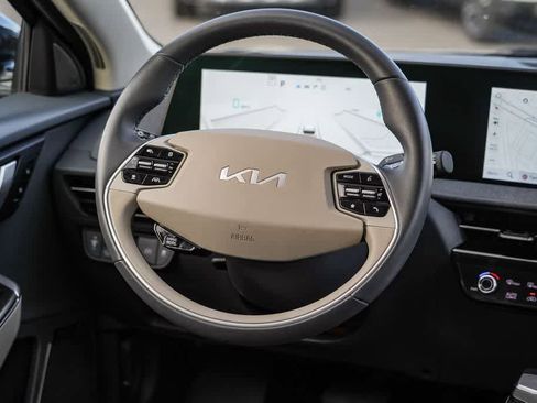 Certified 2024 Kia EV6 Wind RWD image 15