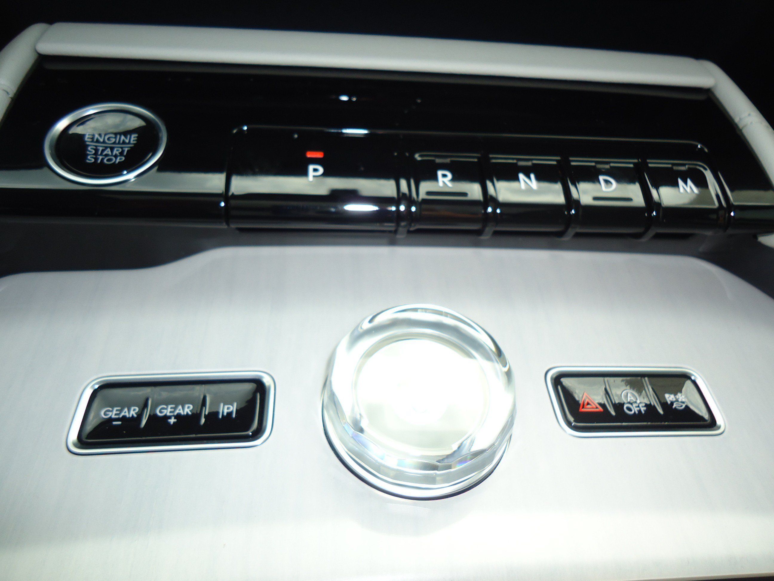 Used 2026 Lincoln Navigator Reserve AWD/4WD image 25