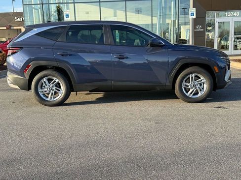 New 2026 Hyundai Tucson SE image 2