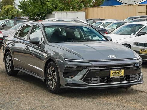 New 2026 Hyundai Sonata Blue image 2