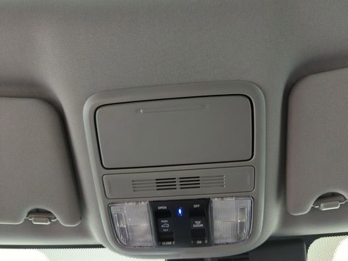 Certified 2022 Honda Pilot Special Edition image 30