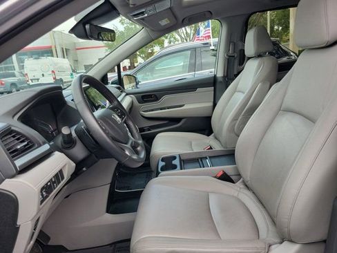 Used 2024 Honda Odyssey EX-L image 14