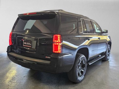 Used 2018 Chevrolet Tahoe LT w/ Luxury Package AWD/4WD image 5
