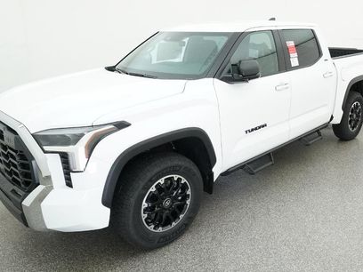 New 2026 Toyota Tundra SR5 w/ TRD Off-Road Package