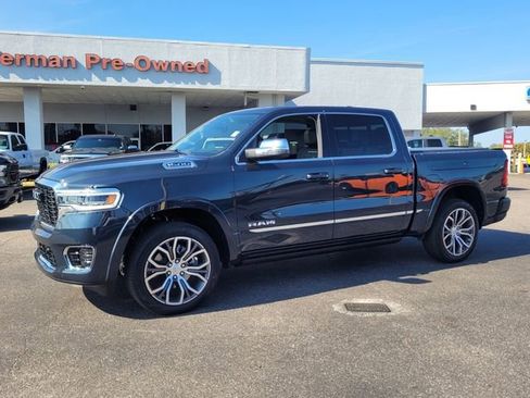 New 2026 RAM 1500 Tungsten w/ Trailer Tow Group AWD/4WD image 3