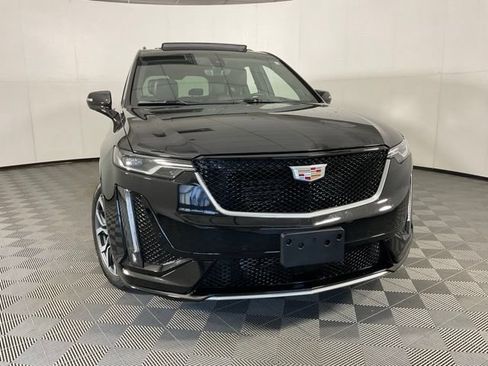 Used 2024 Cadillac XT6 Sport w/ Technology Package AWD/4WD image 8