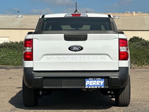 New 2026 Ford Maverick XL image 5