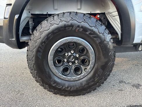 Certified 2025 Ford F150 Raptor AWD/4WD image 10