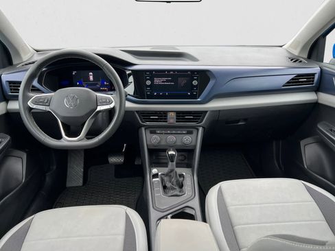 Used 2022 Volkswagen Taos SE image 12