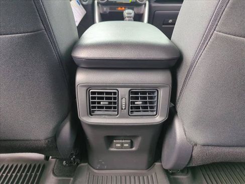 Certified 2025 Toyota RAV4 XLE w/ Convenience Package AWD/4WD image 17