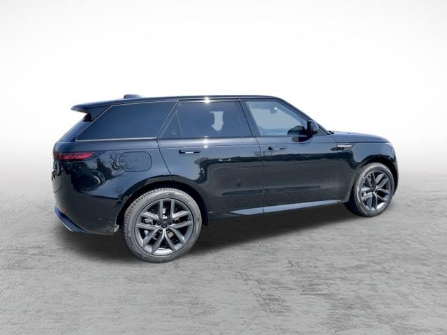 Used 2026 Land Rover Range Rover Sport Dynamic SE AWD/4WD image 7