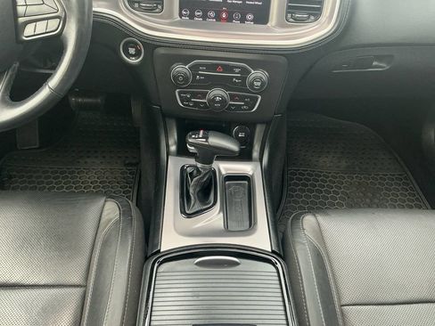 Used 2022 Dodge Charger SXT w/ Plus Group RWD image 20