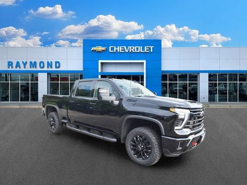 New 2026 Chevrolet Silverado 2500 LTZ w/ LTZ Plus Package AWD/4WD image 11