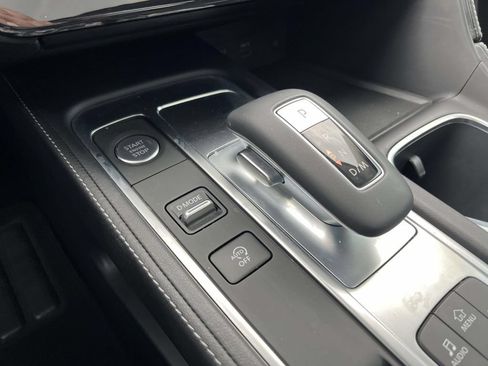 Used 2025 INFINITI QX60 Pure w/ Cargo Package FWD image 28