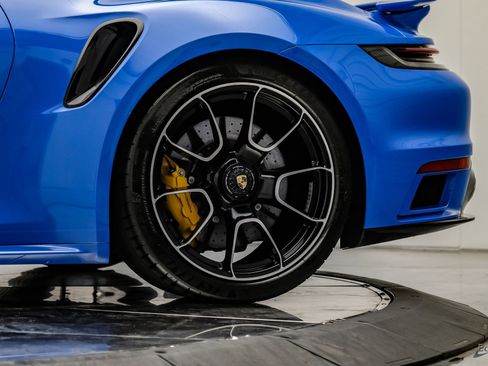 Used 2022 Porsche 911 Turbo S AWD/4WD image 94