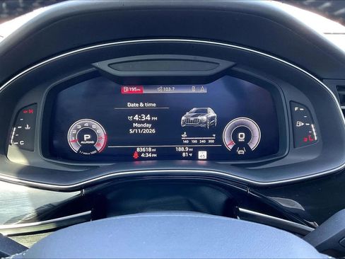 Used 2019 Audi Q8 Prestige w/ Adaptive Chassis Package AWD/4WD image 19
