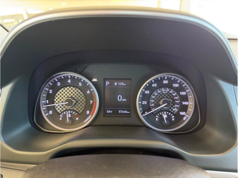 Used 2020 Hyundai Elantra SE w/ Cargo Package (C1) FWD image 16