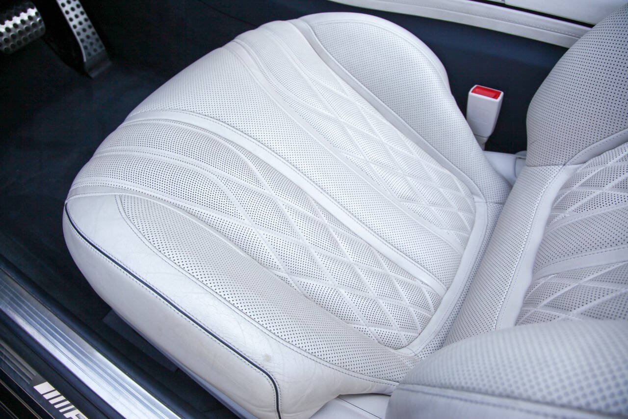 Used 2019 Mercedes-Benz S 63 AMG 4MATIC Cabriolet image 31