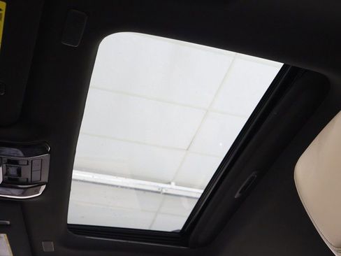 Used 2024 Lexus GX 550 image 25