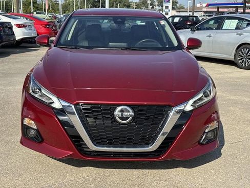 Used 2019 Nissan Altima 2.5 SL image 2