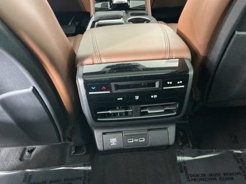Used 2023 Acura MDX SH-AWD w/ Technology Package image 25