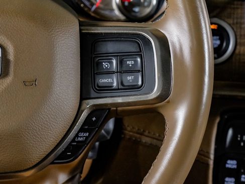 Used 2021 RAM 2500 Limited AWD/4WD image 17