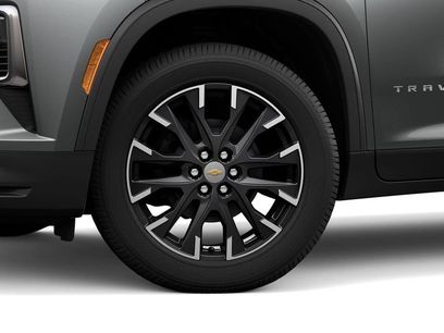 New 2026 Chevrolet Traverse LT w/ Sun and Wheel Package