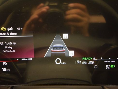 New 2025 Audi Q5 Prestige image 9