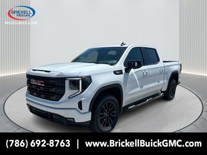 Used 2025 GMC Sierra 1500 Elevation w/ Elevation Premium Package