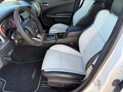 Used 2023 Dodge Charger SRT Hellcat w/ Harman/Kardon Audio Group RWD image 10