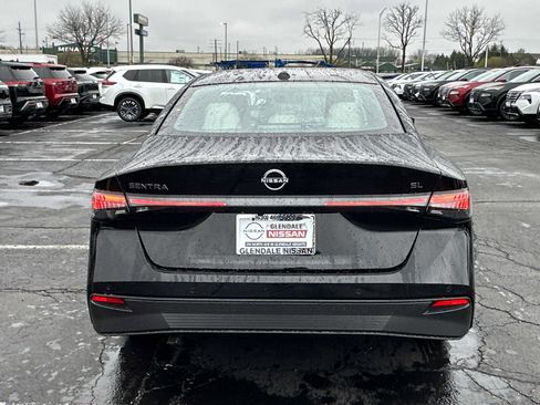 New 2026 Nissan Sentra SL w/ Floor Mat Package FWD image 5