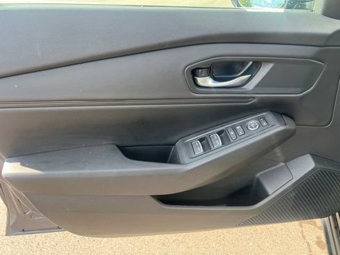 Used 2025 Honda Accord SE image 19