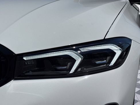 New 2026 BMW 330i xDrive Sedan w/ M Sport Package AWD/4WD image 11