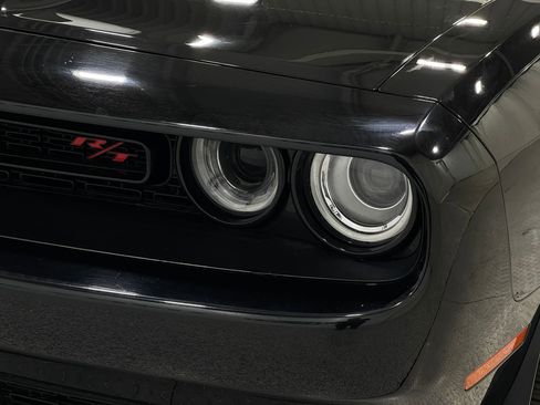 Used 2018 Dodge Challenger R/T Scat Pack image 32