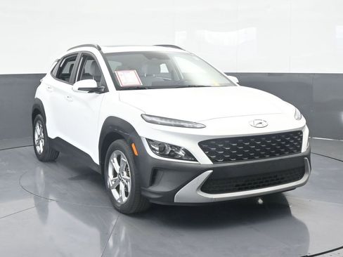 Used 2022 Hyundai Kona SEL w/ Convenience Package image 9