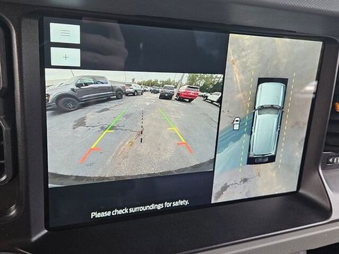 Used 2023 Ford Bronco Badlands image 23