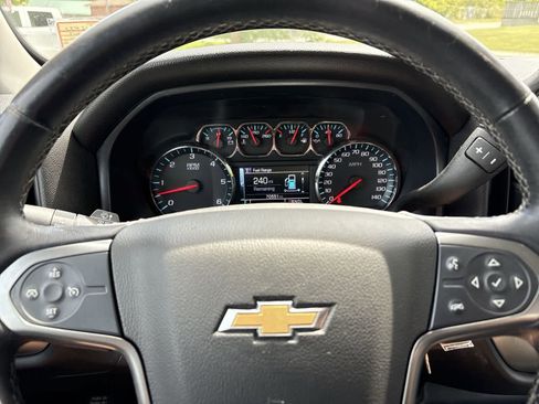 Used 2019 Chevrolet Silverado 1500 LT w/ All Star Edition AWD/4WD image 11