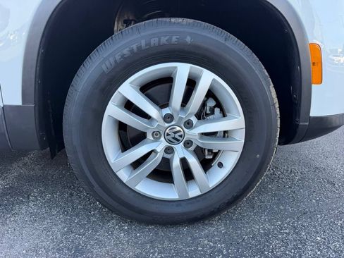 Used 2017 Volkswagen Tiguan S FWD image 19